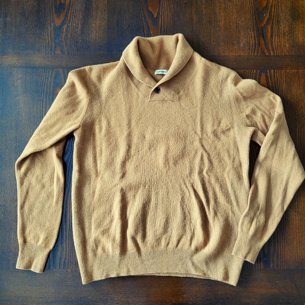J. Lindeberg Men's Camel Sweater